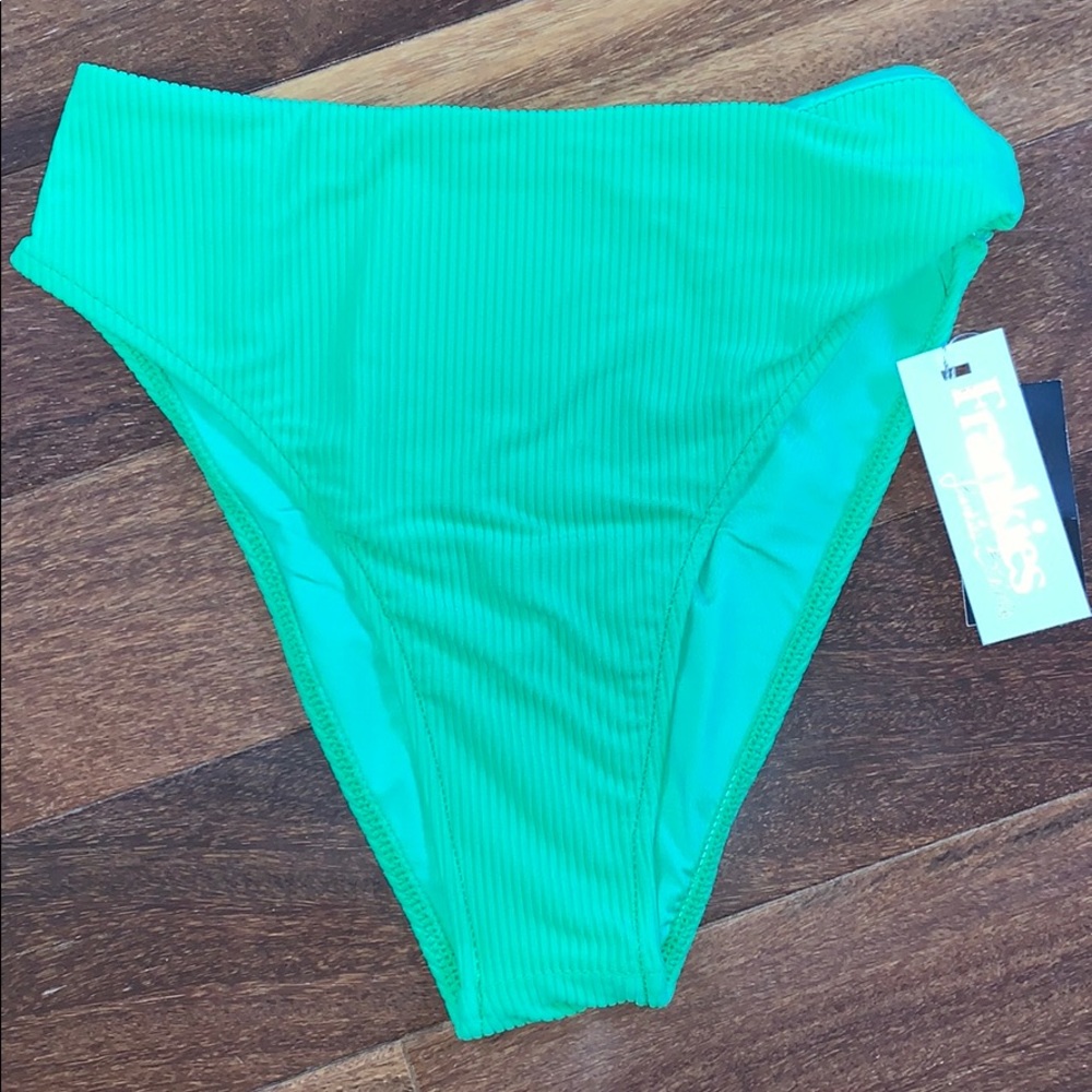 Last one! NWT FRANKIES BIKINIS JENNA JADE BOTTOM S - Picture 5 of 7